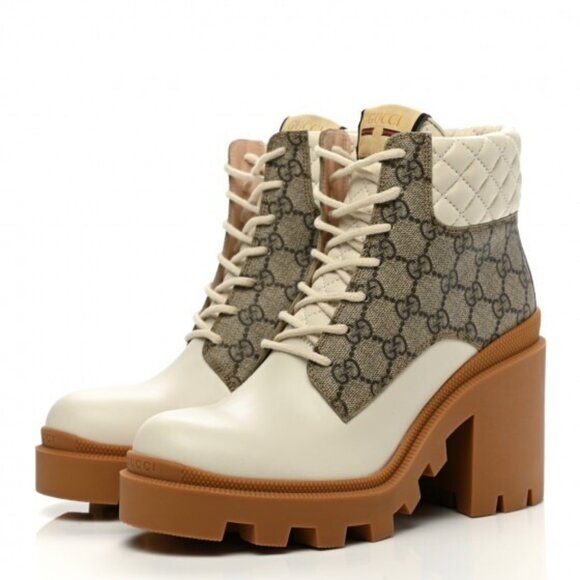 NEW Gucci Calfskin GG Supreme Monogram Nappa Boots Ankle  White Beige Sz 40.5 - Picture 1 of 10